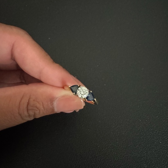 14k gold ring with Diamond - Picture 4 of 8